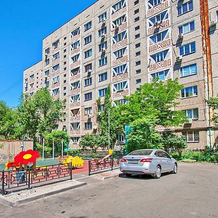 Cozy Apartment On Rozybakiev 145. Atakent Almaty Esterno foto
